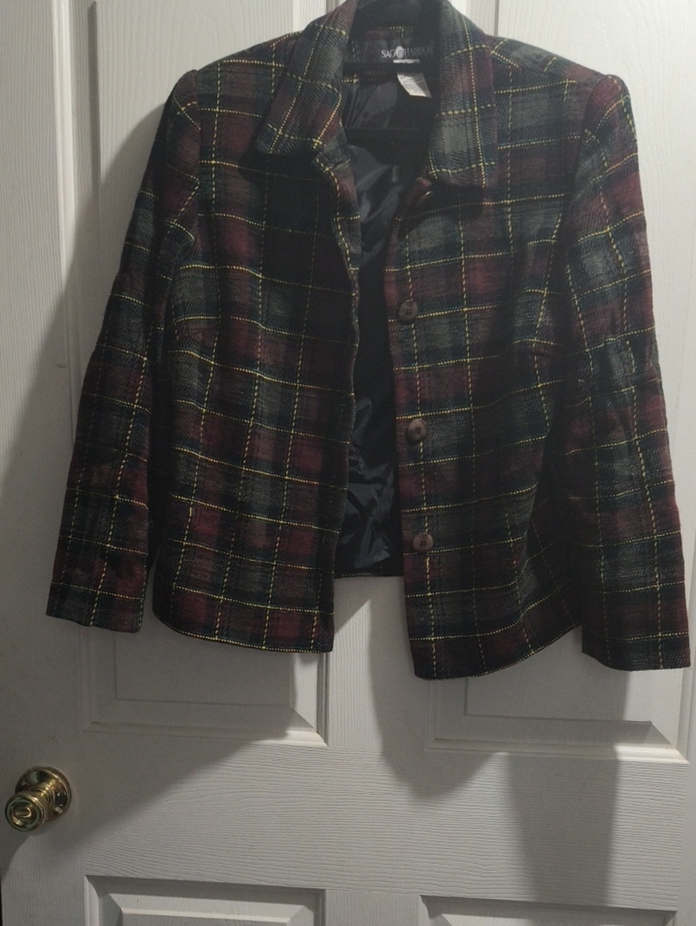 Sag Harbor Women's Plaid Blazer in Black, Burgundy & Green - Picture 1 of 2
